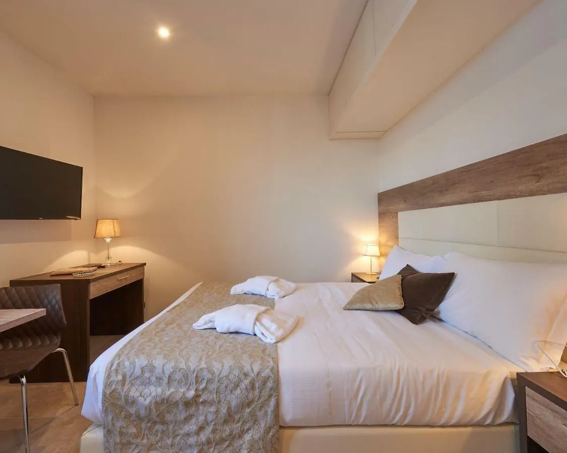 Suites Cavour 34 By 360Rentals Florencia Apartamento